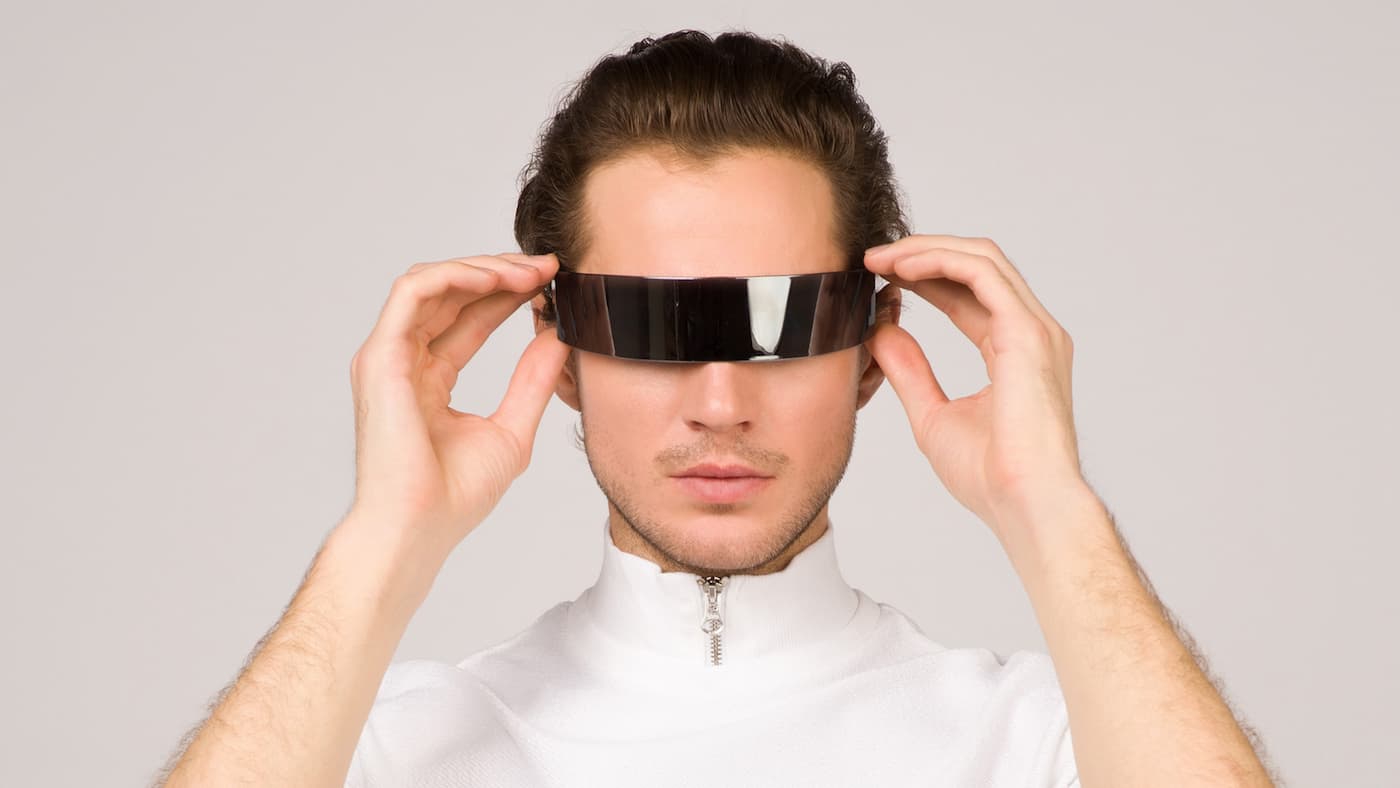 Man Met Futuristische Bril